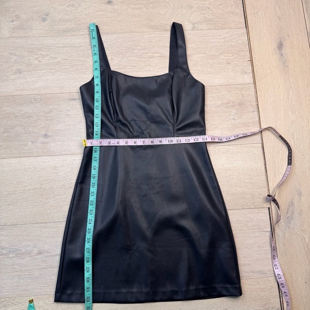Abercrombie & Fitch 90s Faux Leather Pinafore Dress - Picture 6 of 6